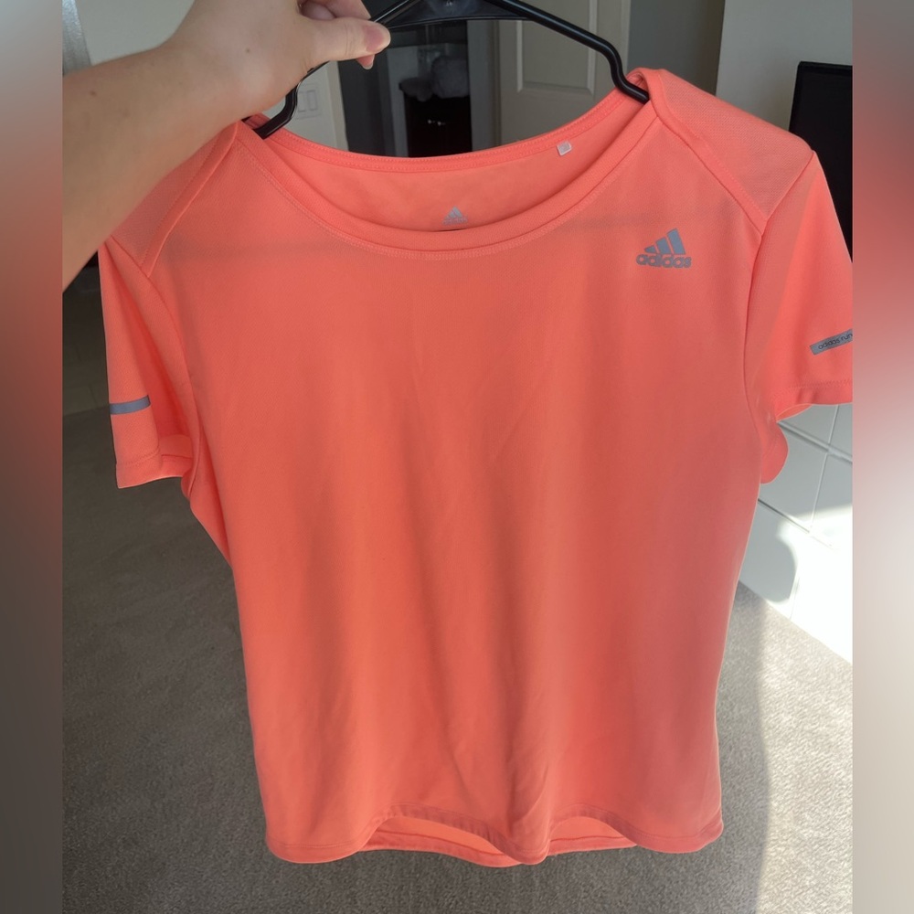 Adidas Girls Bright Orange Short Sleeve Tee size 16-18.